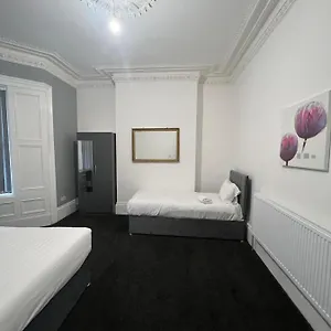 New Modern Private House Location Holiday home